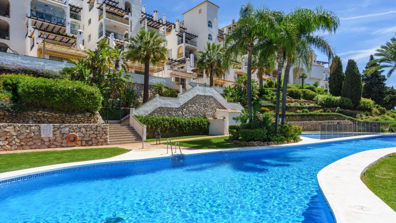 Seaview Balcony In Calahonda By Costarentals - Ref 203 Sitio de Calahonda Exterior photo